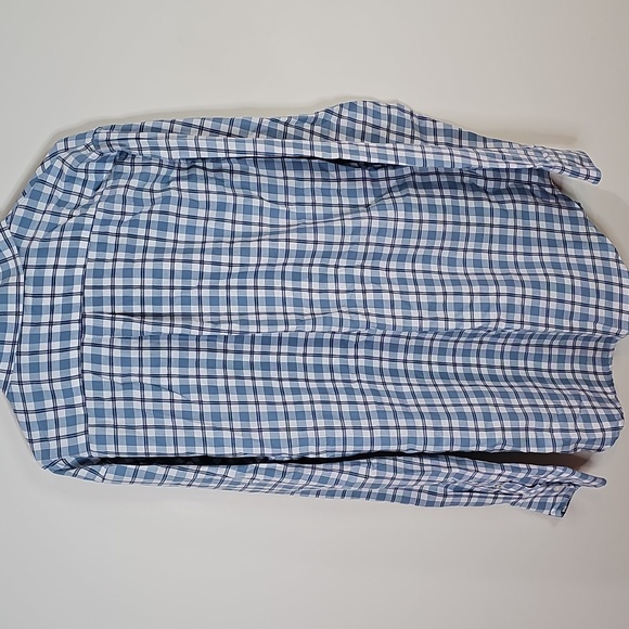 IZOD Men's Large Blue Plaid Button Down Shirt - Picture 4 of 7
